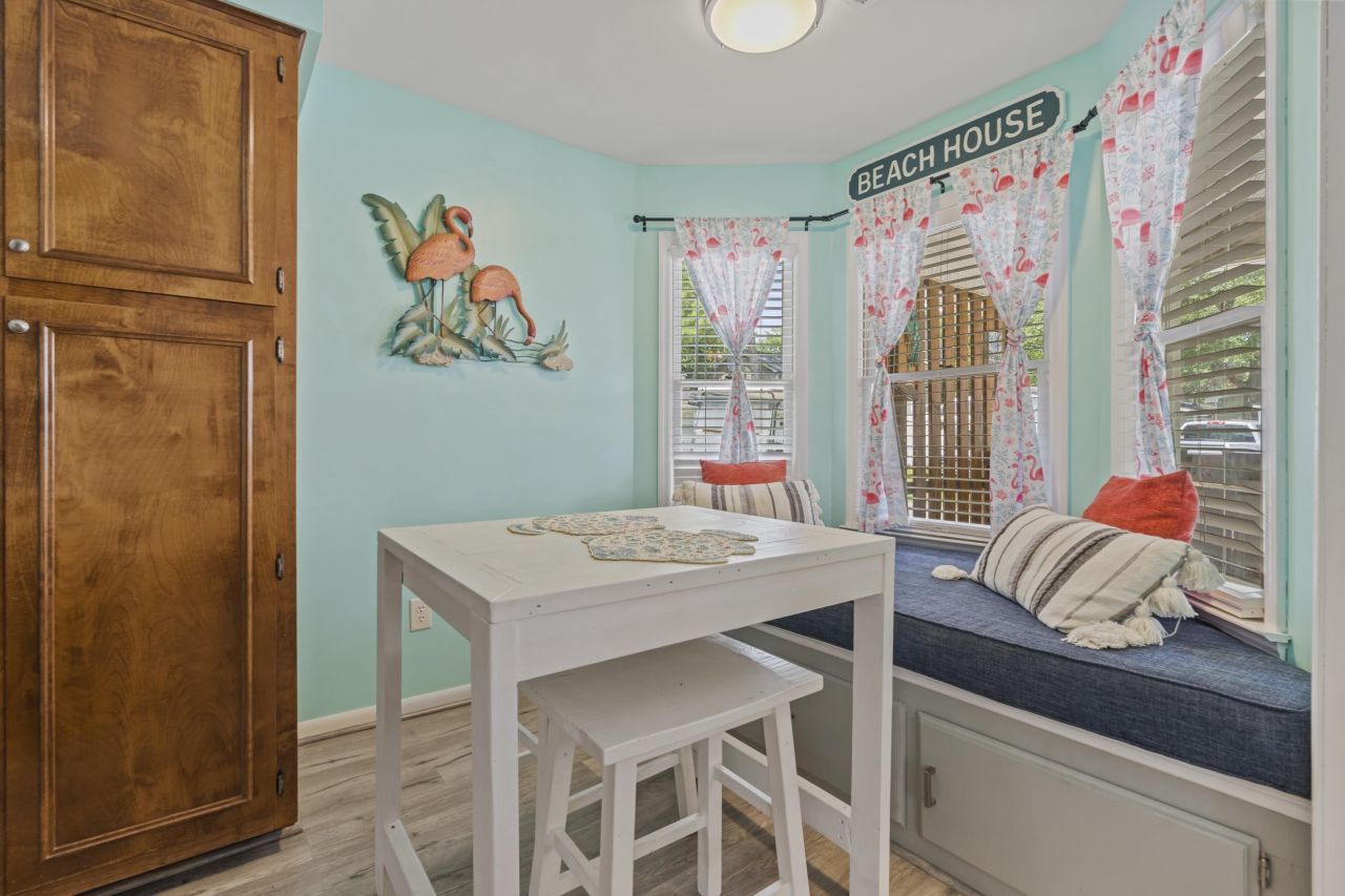 6001 - 1308 S King Hwy.  Photo 13