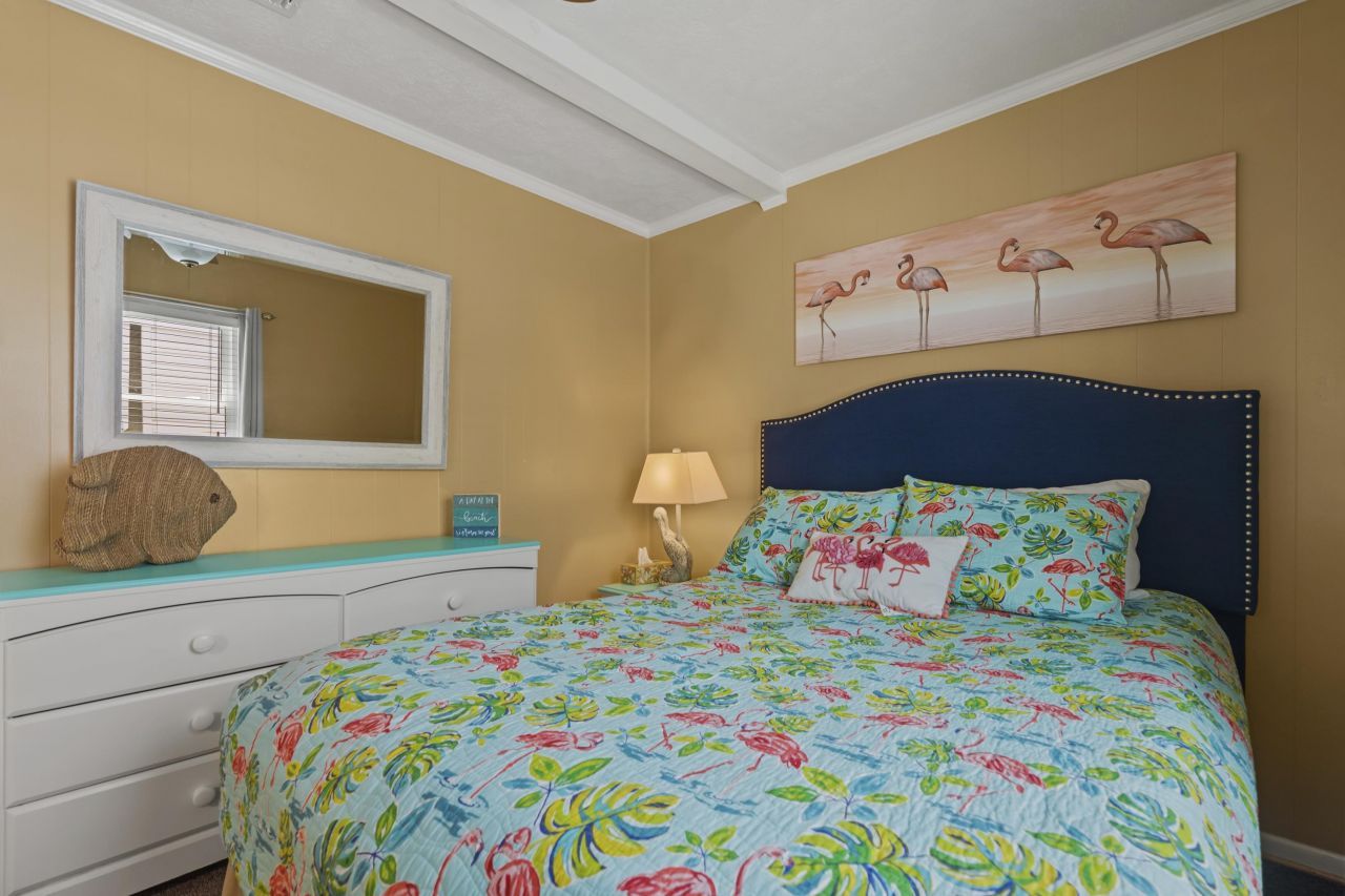 6001 - 1308 S King Hwy.  Photo 22