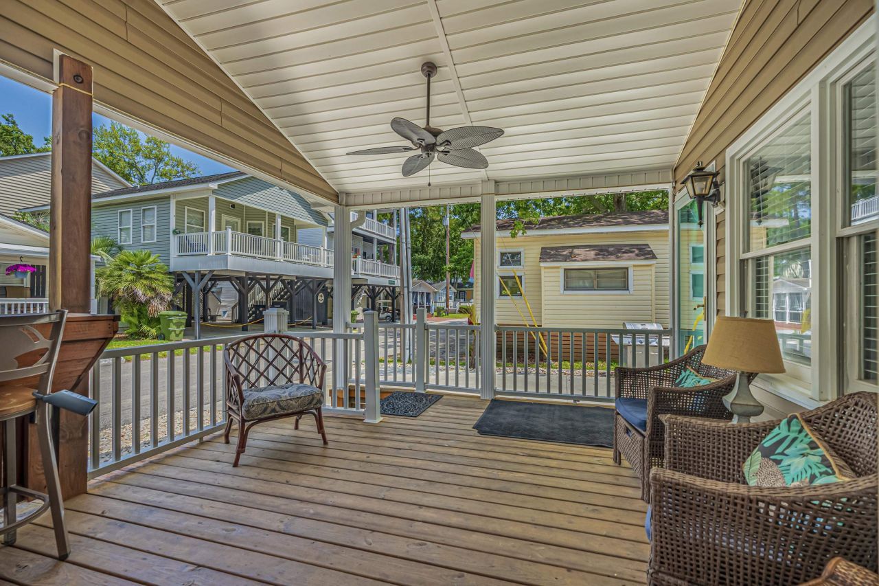 6001 - 1308 S King Hwy.  Photo 6