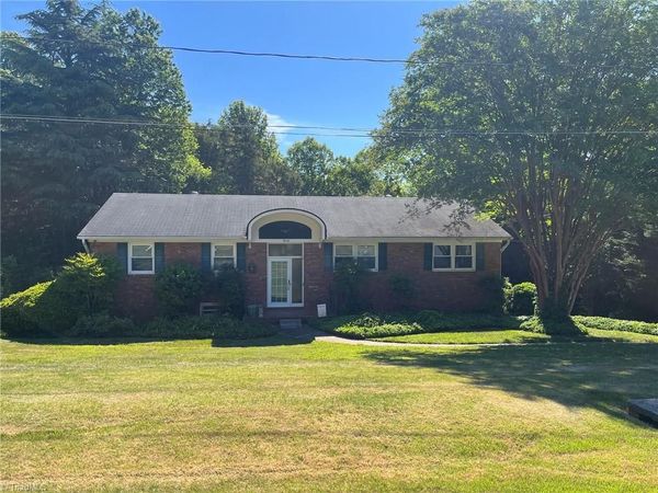 5630 Clinedale Court, Pfafftown, NC 27040