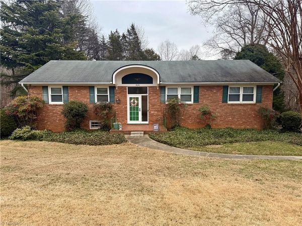 5630 Clinedale Court , Pfafftown, NC 27040