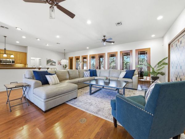 27118 Rockwall Pkwy, New Braunfels, TX 78132