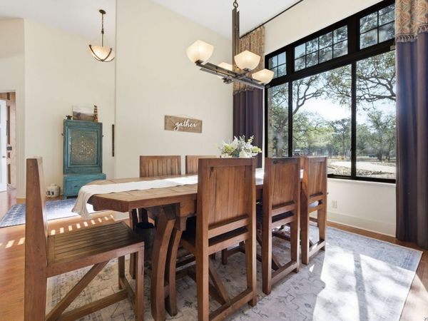 27118 Rockwall Pkwy, New Braunfels, TX 78132