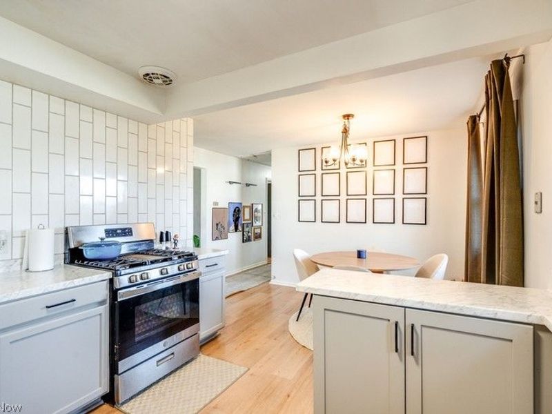 13801 Bangor Avenue , Garfield Heights, OH 44125 Photo 16