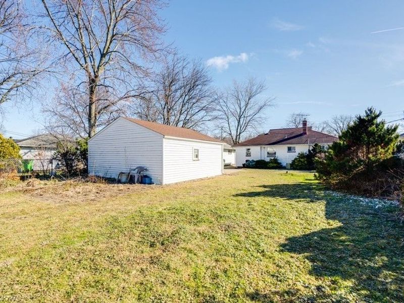 13801 Bangor Avenue , Garfield Heights, OH 44125 Photo 2