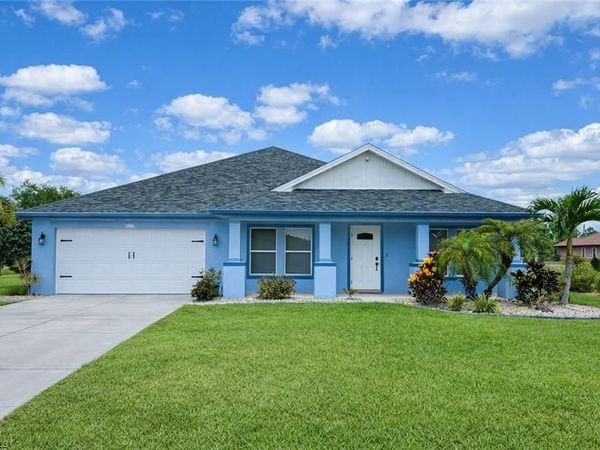 8000 Fountain Mist BLVD , LEHIGH ACRES, FL 33972