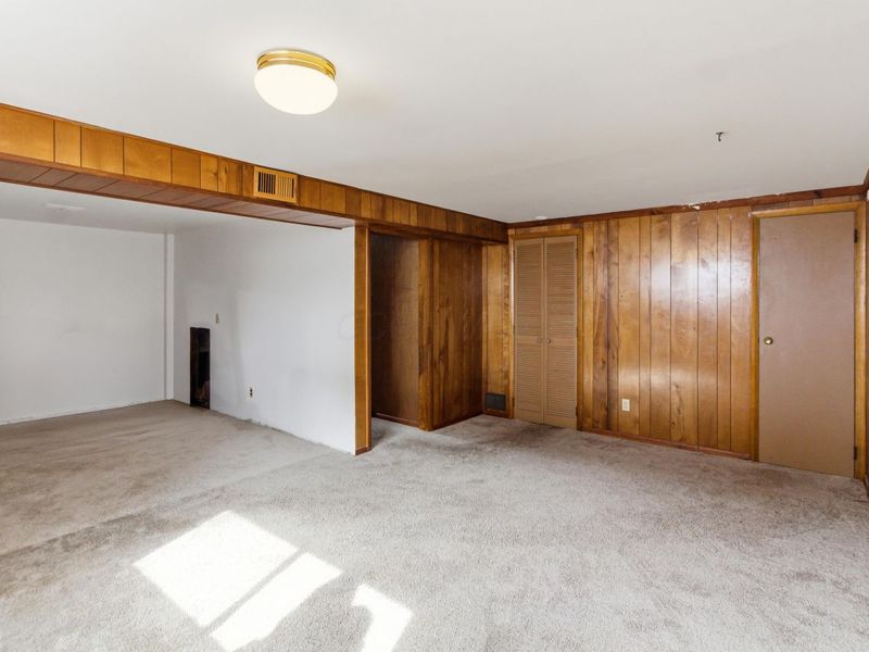 988 S Roys Avenue , Columbus, OH 43204 Photo 15