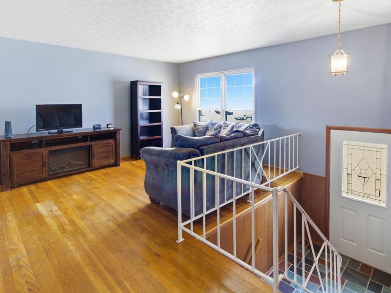 988 S Roys Avenue , Columbus, OH 43204 Photo 2