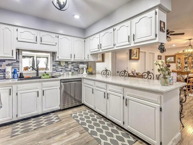 3807 Apple Valley Drive , Howard, OH 43028 Photo 14