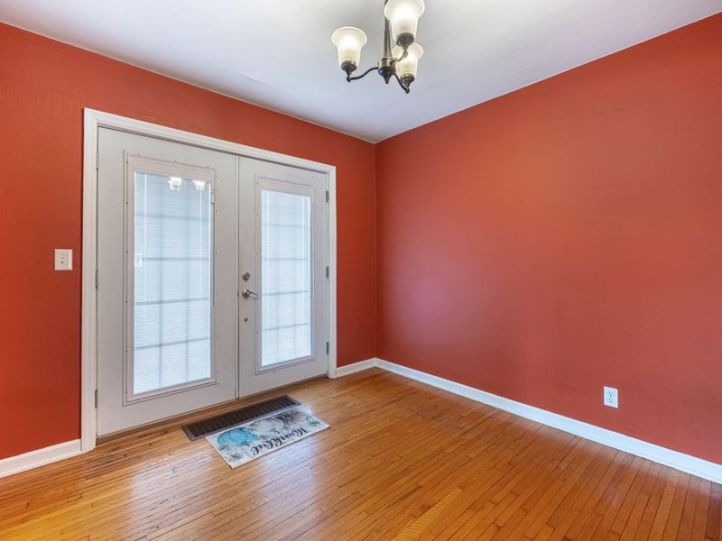 451 Lawnview Avenue, Springfield, OH 45505 Photo 9