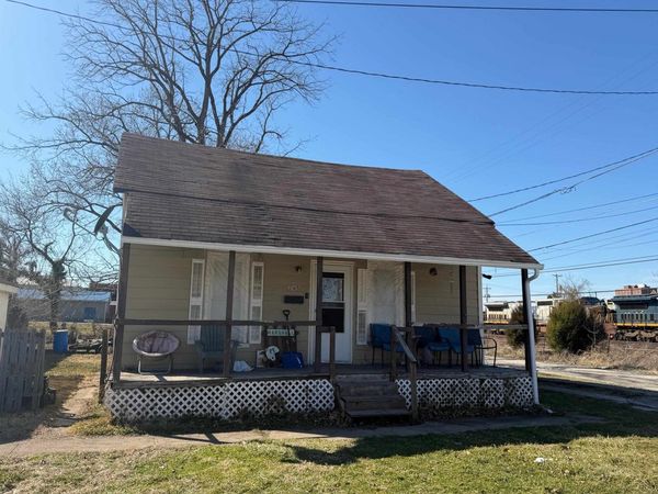 745 21st Street, Huntington, WV 25703