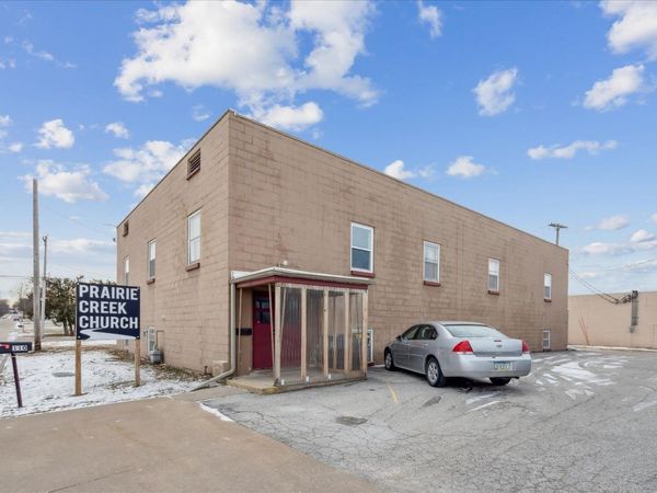 110 S Jones Avenue, Maquoketa, IA 52060