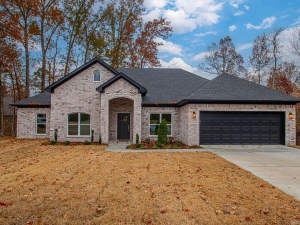 107 Sawgrass Drive, Haskell, AR 72015