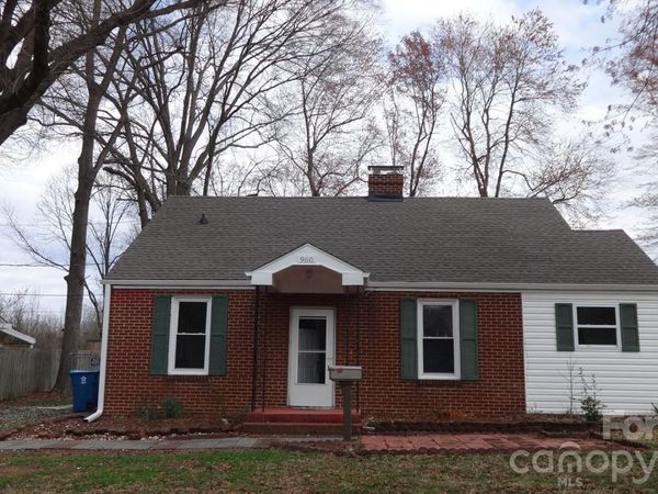 960 Fairmont Avenue, Salisbury, NC 28144