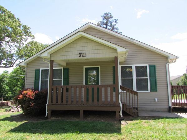 371 West Avenue, Troutman, NC 28166