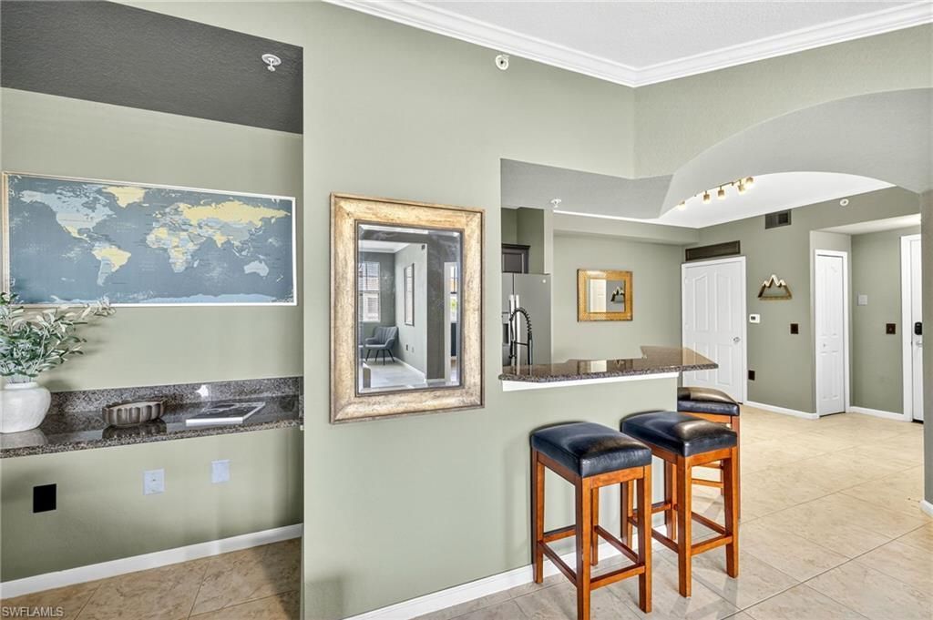 12955 Positano Cir, Unit 305, Naples, FL 34105 Photo