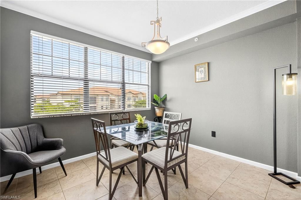 12955 Positano Cir, Unit 305, Naples, FL 34105 Photo