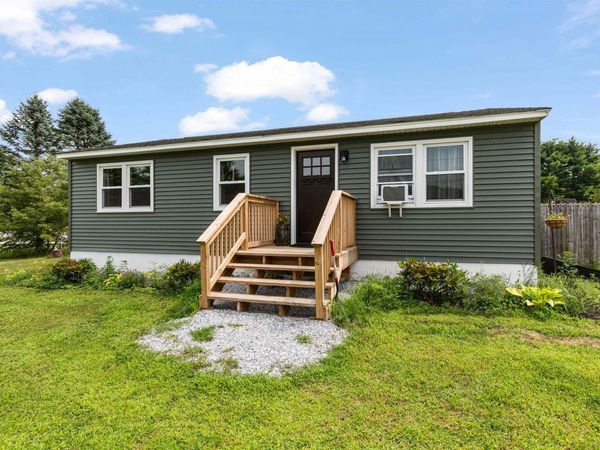 173 Ridge View Drive, Georgia, VT 05468