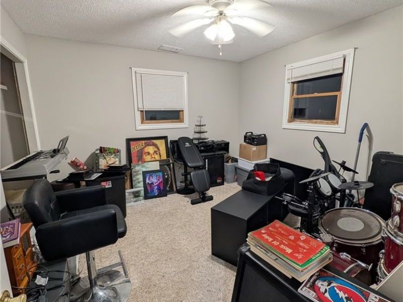 852 Kenilworth Avenue SE, Warren, OH 44484 Photo 11