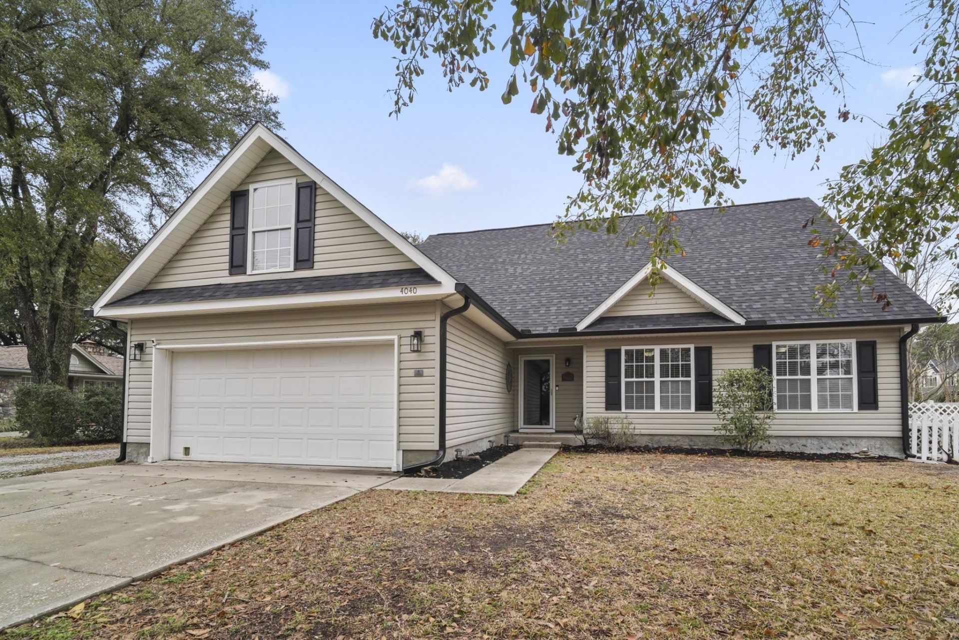 4040 Longleaf Ln. Photo 28