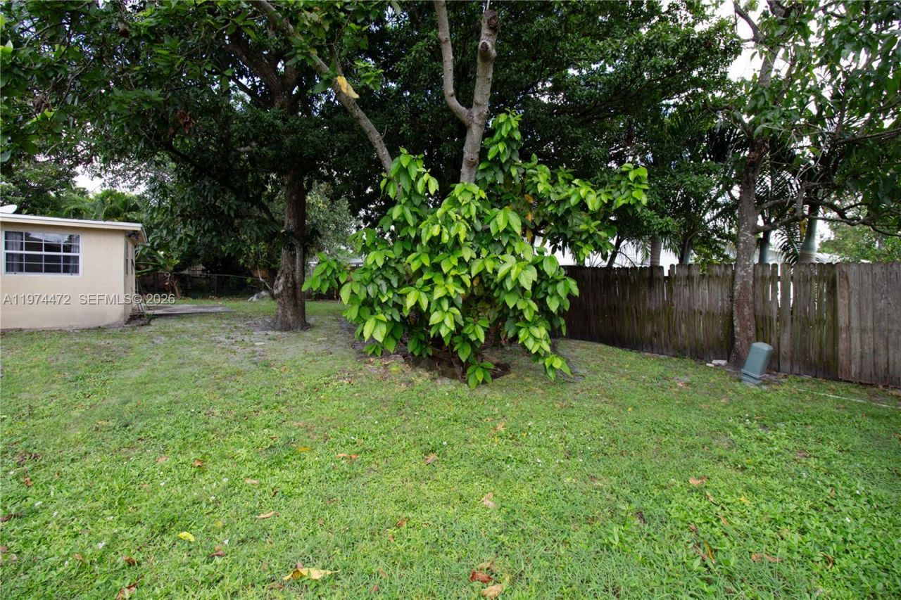 420 SW 62nd Ave , Margate, FL 33068 Photo