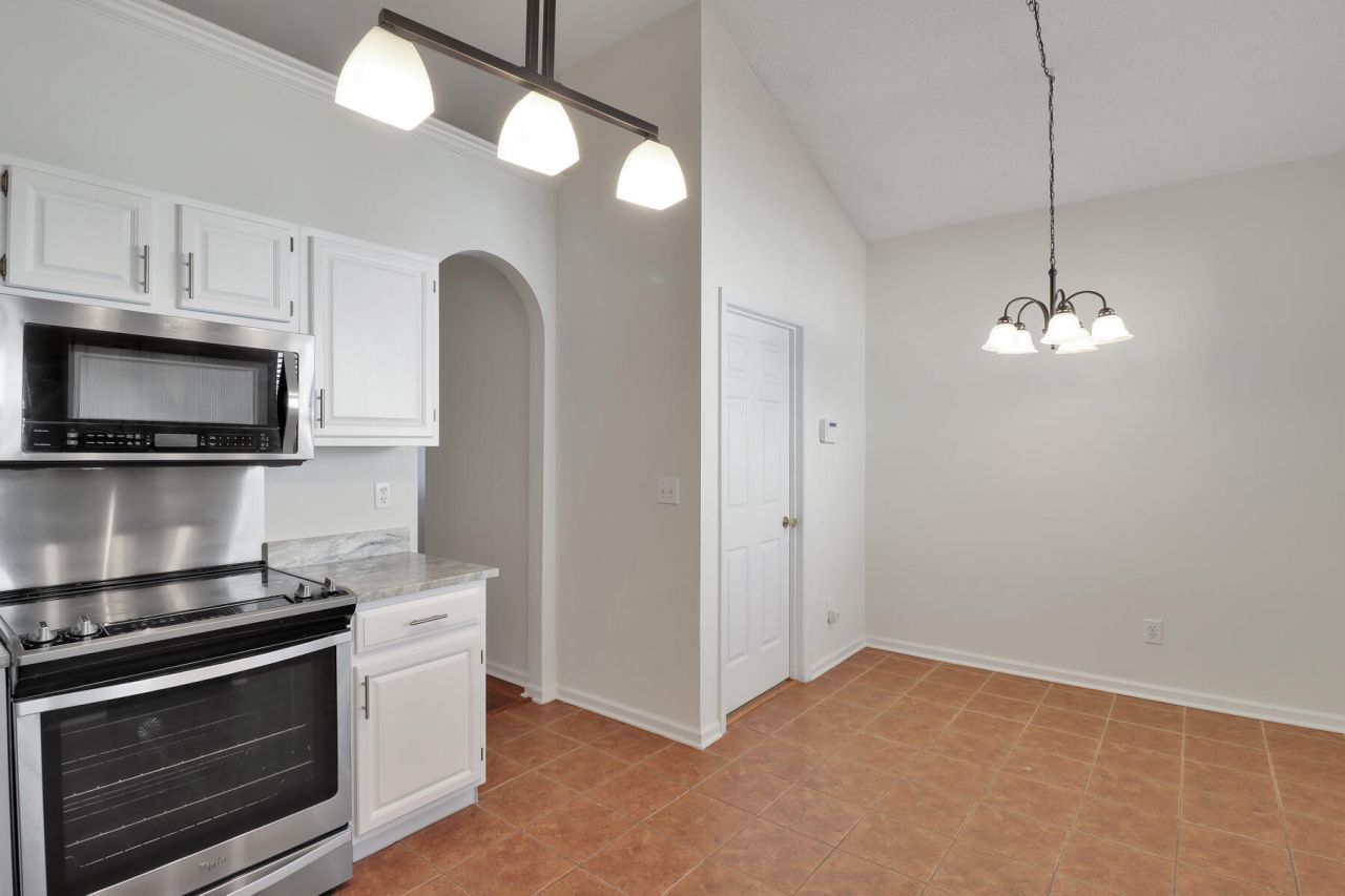 434 S Piazza Court Photo 12