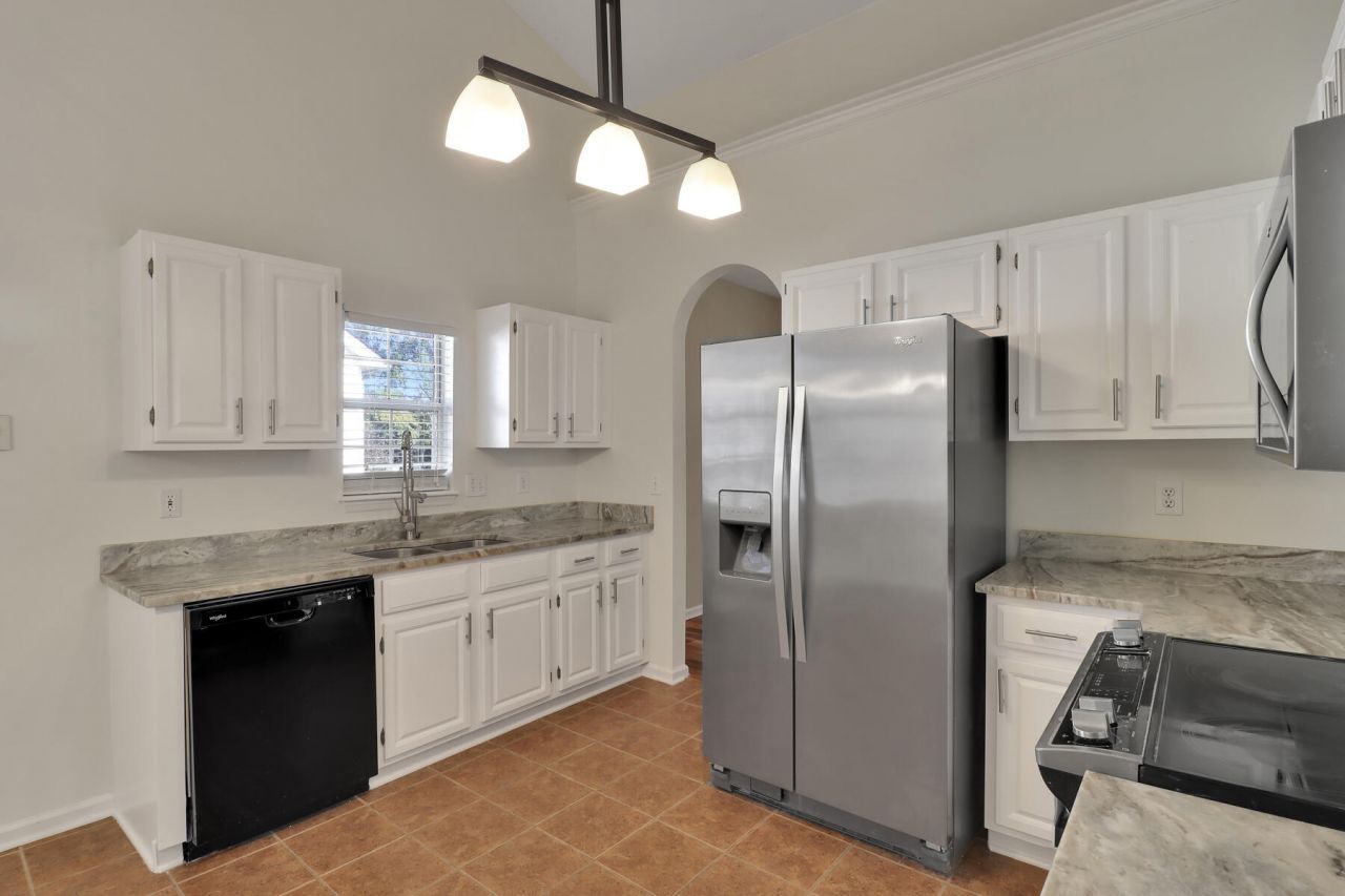 434 S Piazza Court Photo 9