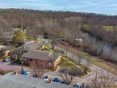 1201 Island Drive, Ann Arbor, MI 48105