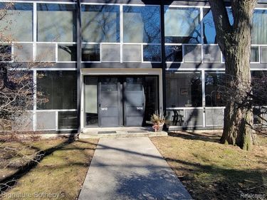 1414 Joliet Place, Detroit, MI 48207