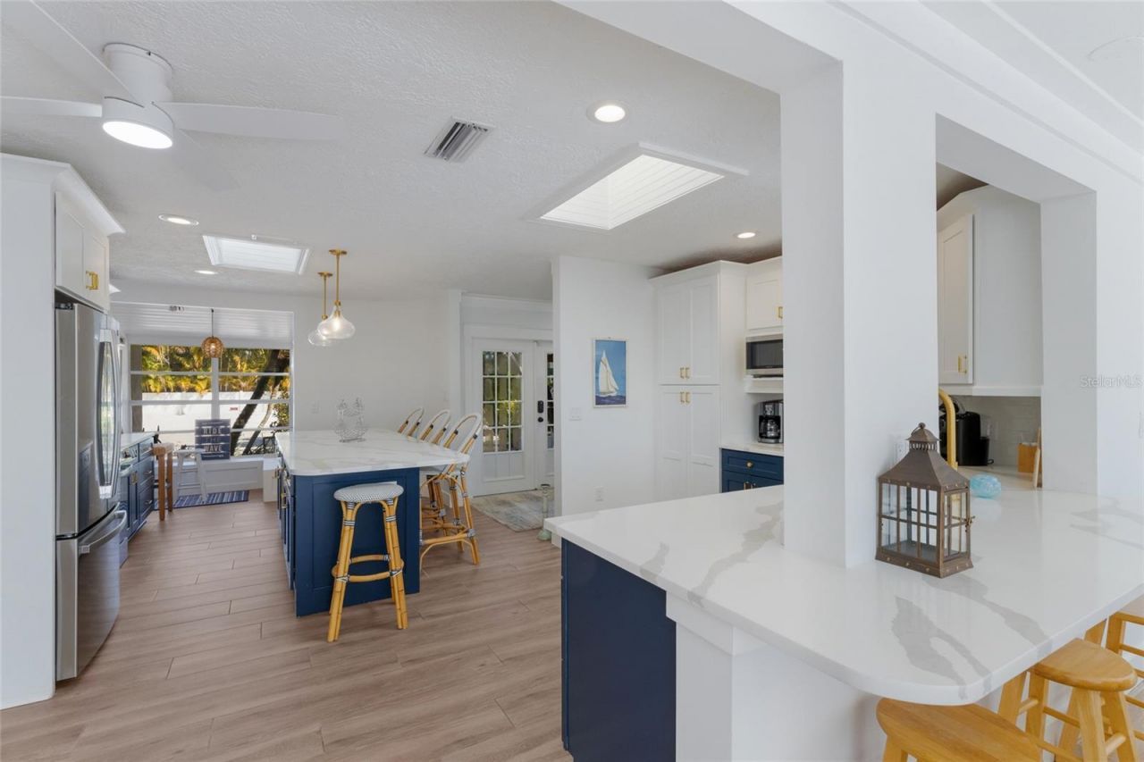 419 Clark Drive, Holmes Beach, FL 34217 Photo