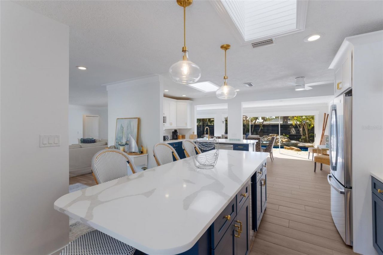 419 Clark Drive, Holmes Beach, FL 34217 Photo