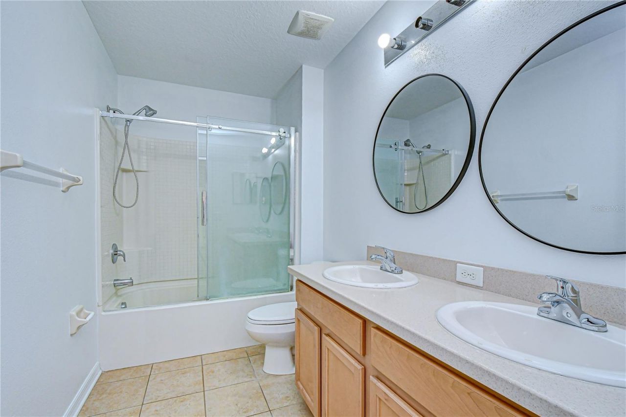 7809 Tuscany Woods Drive , Tampa, FL 33647 Photo