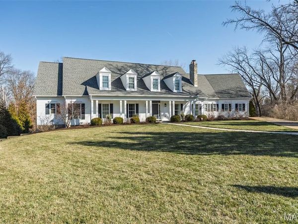 701 Laurel Oak , Frontenac, MO 63131