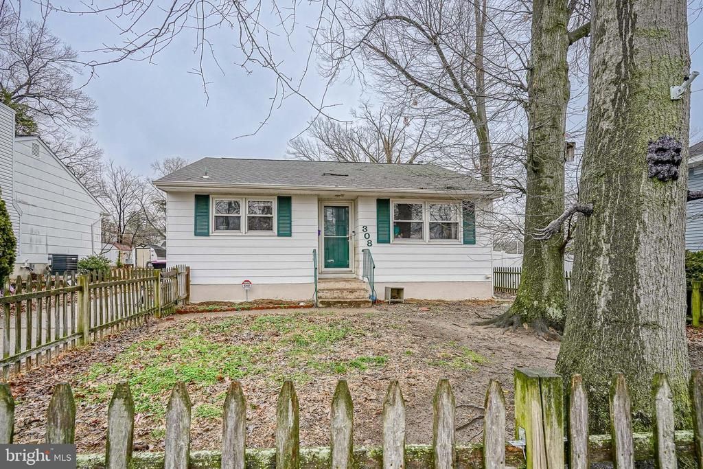 308 Fern Avenue, Glendora, NJ 08029 Main Photo