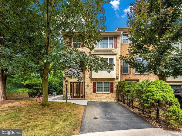 1017 LINDSAY LANE, HAGERSTOWN, MD 21742