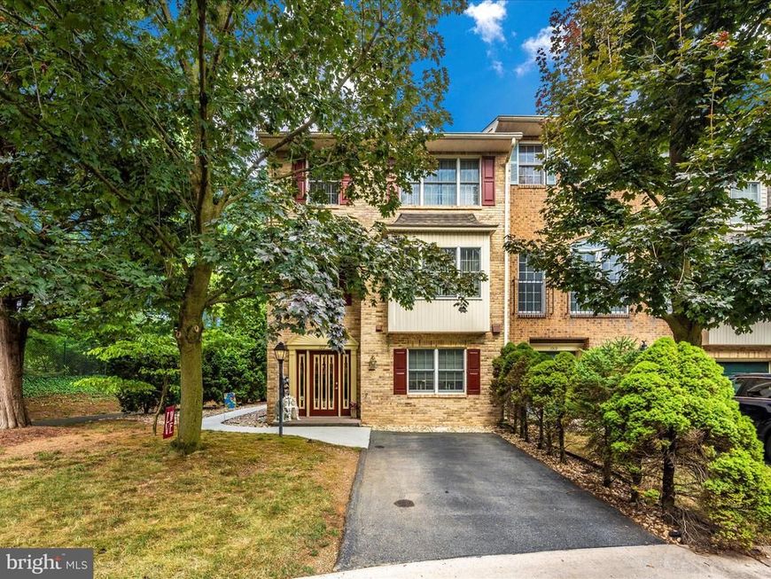 1017 Lindsay Lane, Hagerstown, MD 21742 Main Photo