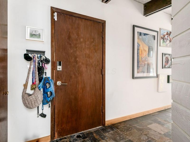 390 Lenappe Drive, Columbus, OH 43214 Photo 20