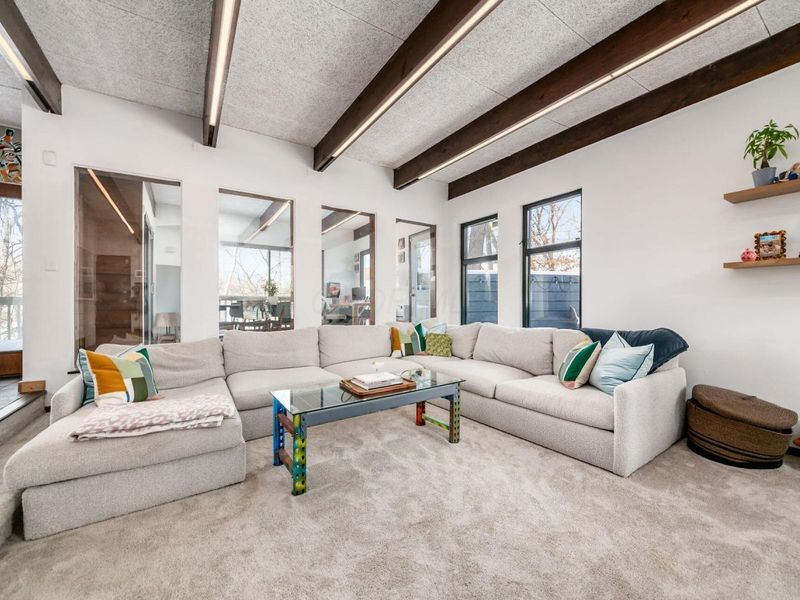 390 Lenappe Drive, Columbus, OH 43214 Photo 21