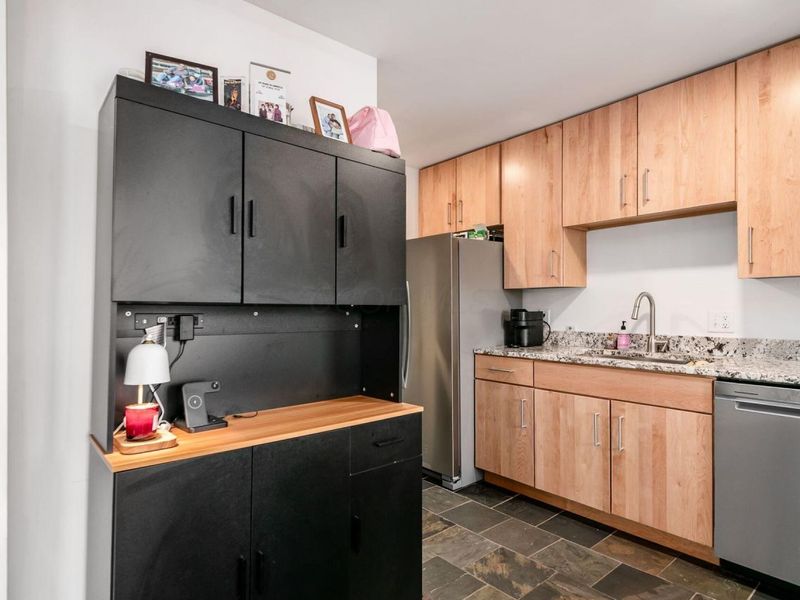 390 Lenappe Drive, Columbus, OH 43214 Photo 25