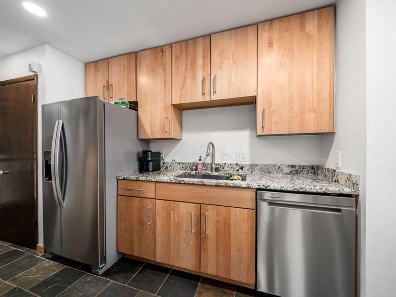 390 Lenappe Drive, Columbus, OH 43214 Photo 26