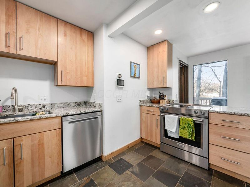 390 Lenappe Drive, Columbus, OH 43214 Photo 28