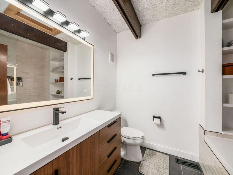 390 Lenappe Drive, Columbus, OH 43214 Photo 41