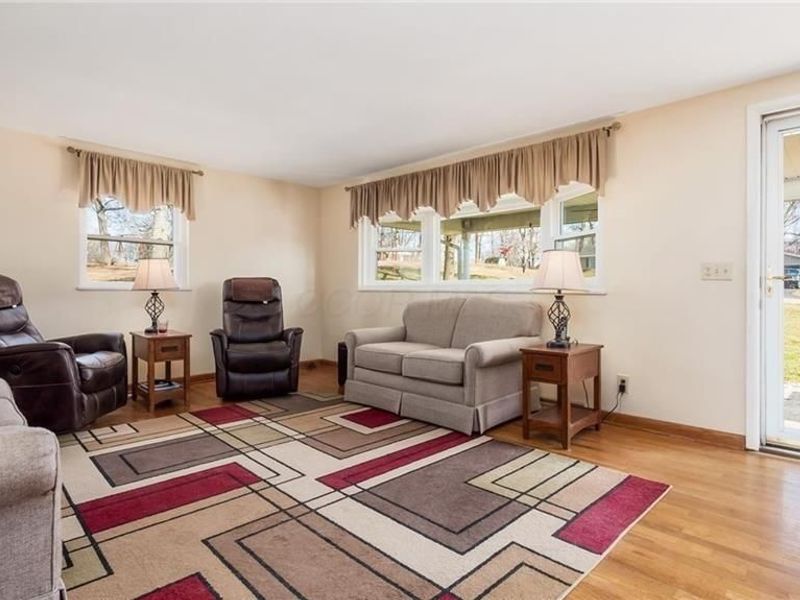 3965 Dorothy Drive, Zanesville, OH 43701 Photo 3