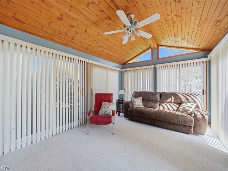 5856 Linder Circle NE, Canton, OH 44721 Photo 15