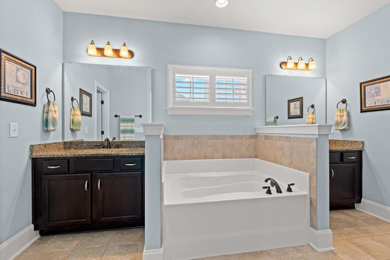 701 Shell Point Ct.  Photo 16