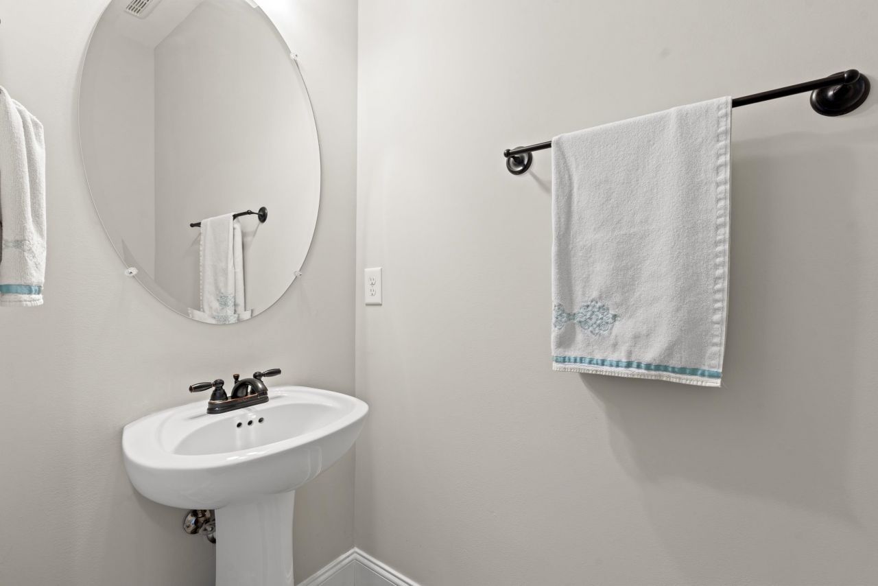 701 Shell Point Ct.  Photo 18