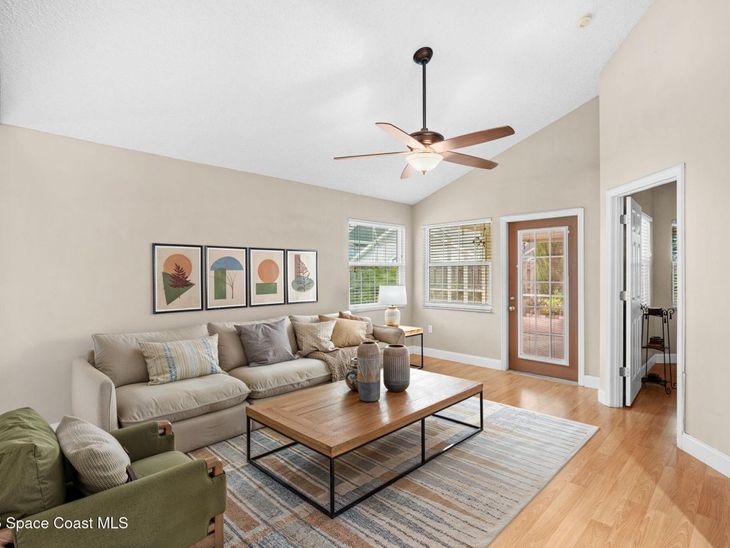 1792 Nicklaus Drive, Melbourne, FL 32935