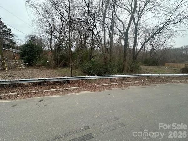 2711 Celia Avenue , Charlotte, NC 28216