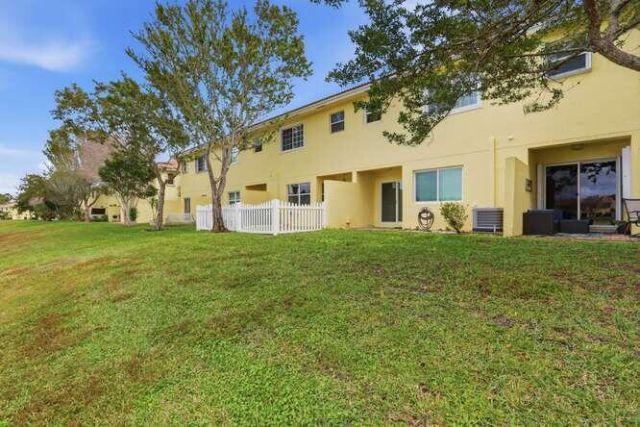 1218 Imperial Lake Road, West Palm Beach, FL 33413 Photo