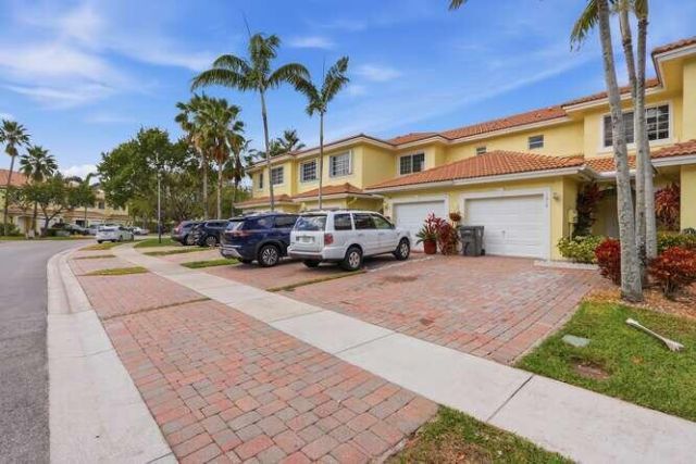 1218 Imperial Lake Road, West Palm Beach, FL 33413 Photo